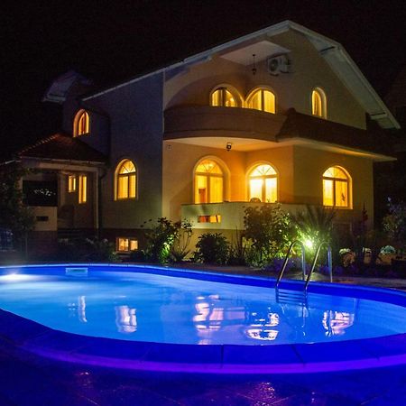 Villa Katarina With Pool Баня-Лука Екстер'єр фото