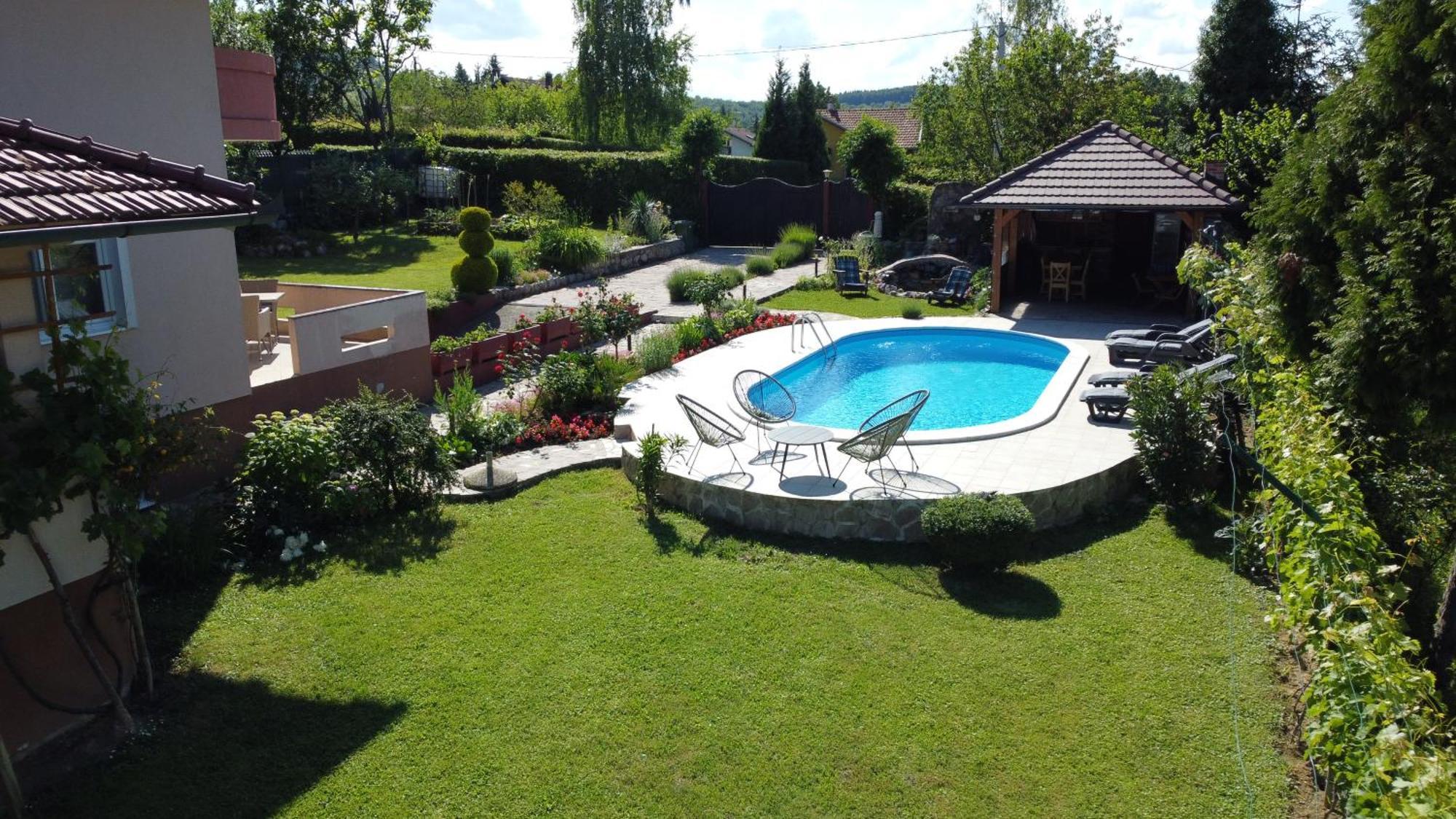 Villa Katarina With Pool Баня-Лука Екстер'єр фото