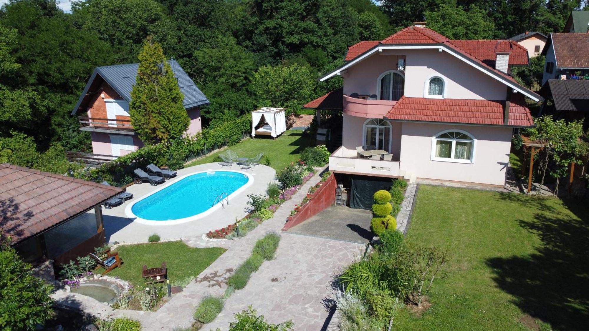 Villa Katarina With Pool Баня-Лука Екстер'єр фото