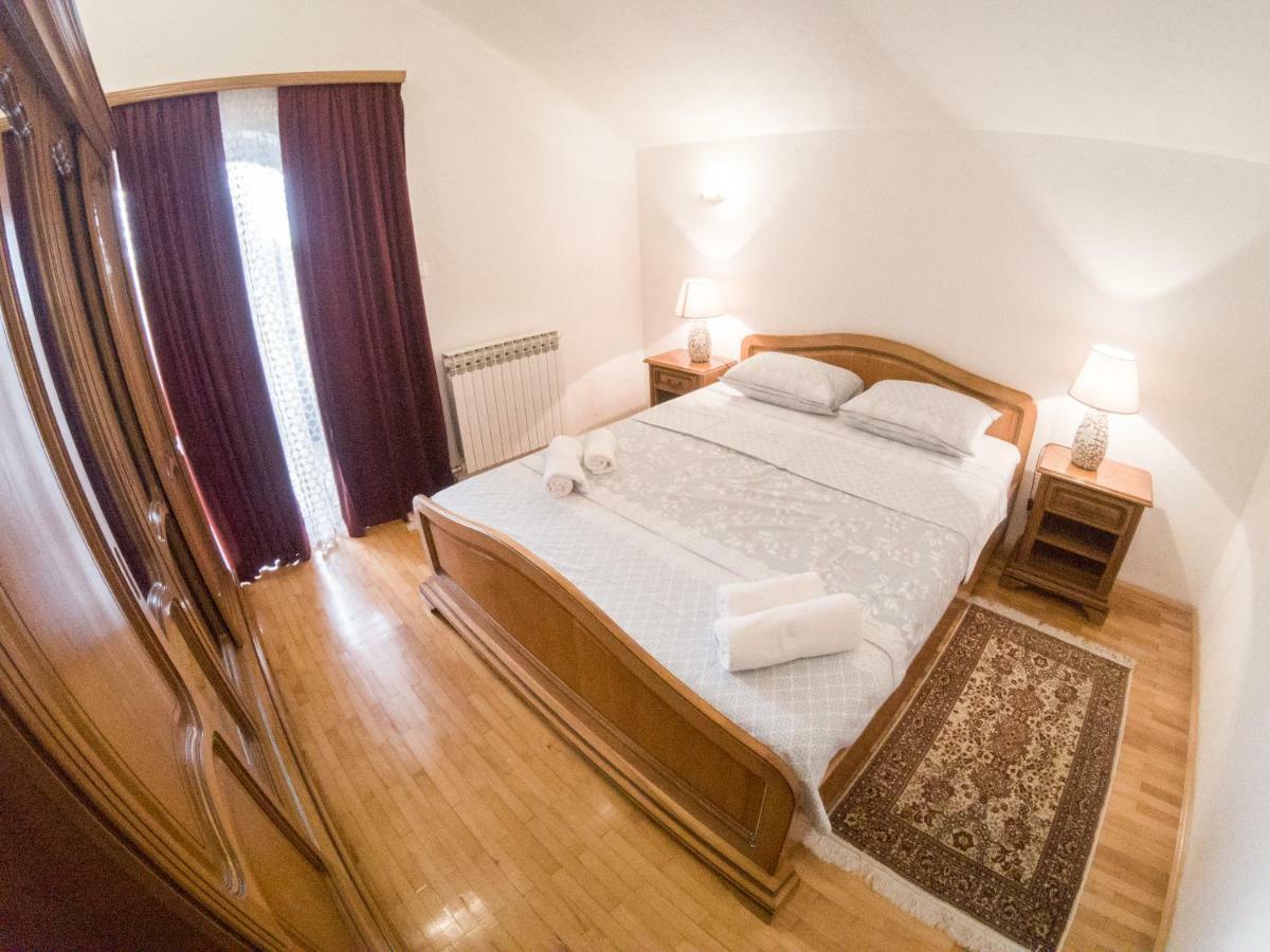 Villa Katarina With Pool Баня-Лука Екстер'єр фото