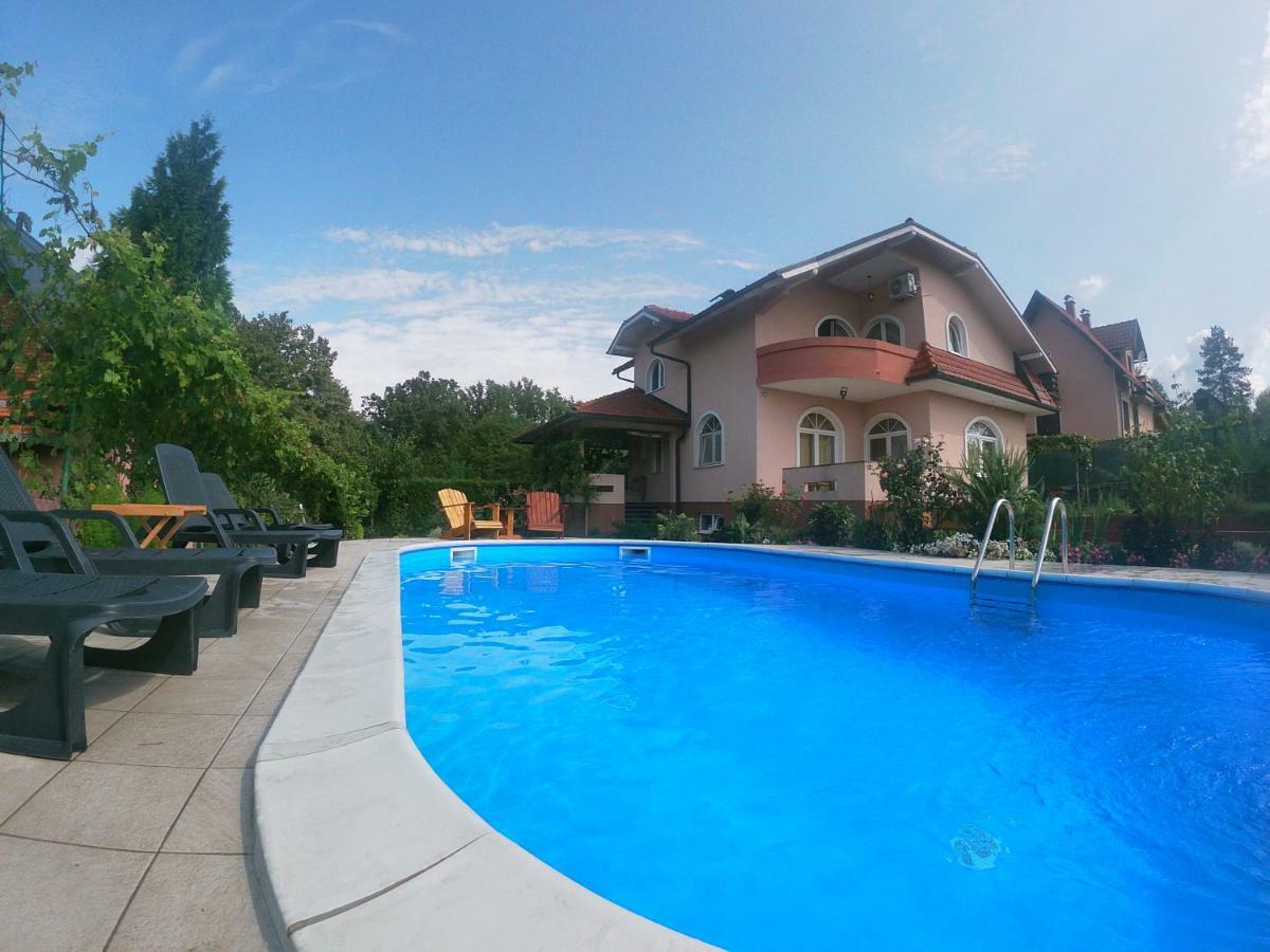 Villa Katarina With Pool Баня-Лука Екстер'єр фото